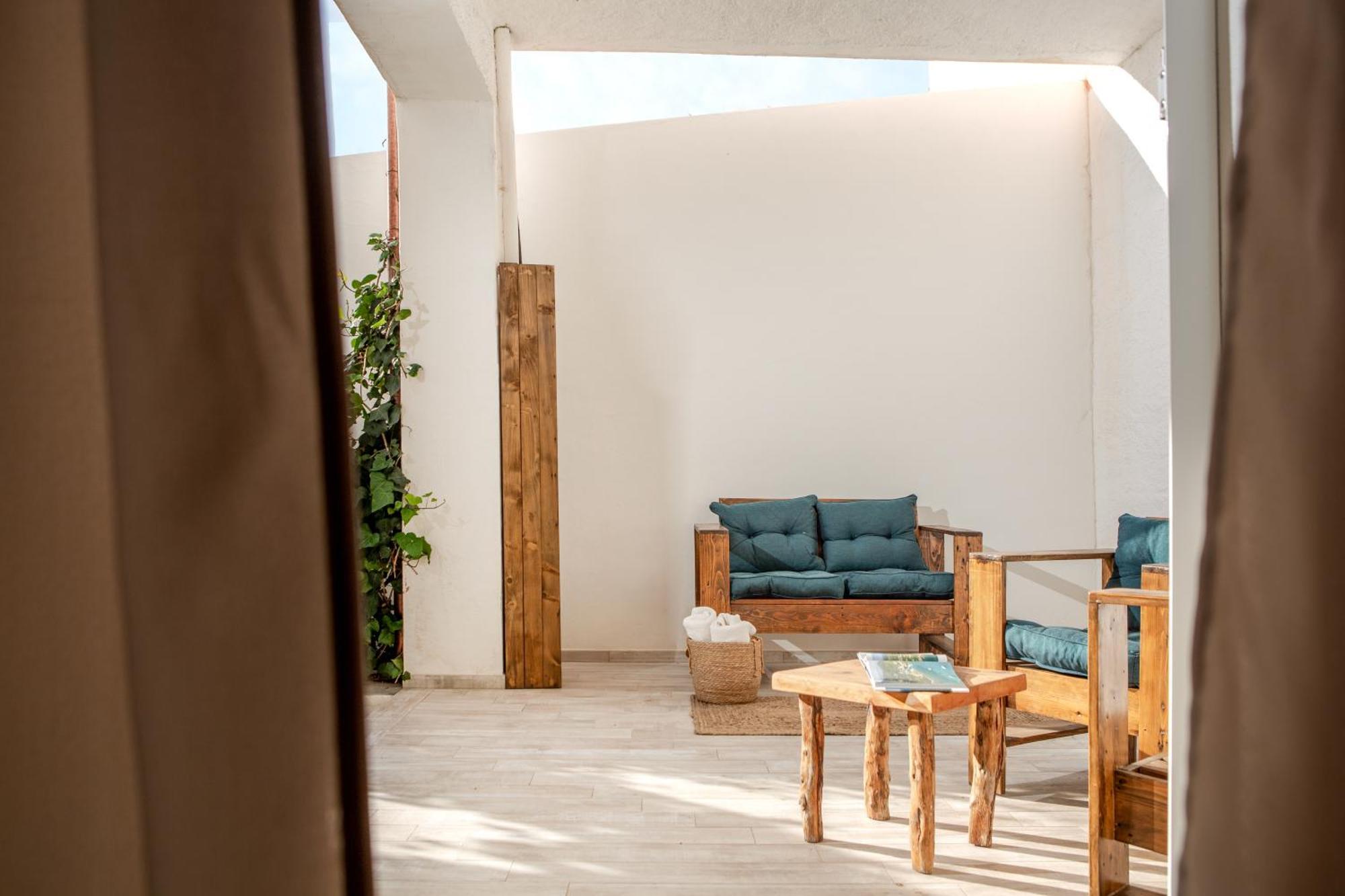 B&B Les Chambres Rooms & Suite Santa Teresa Gallura Exterior foto
